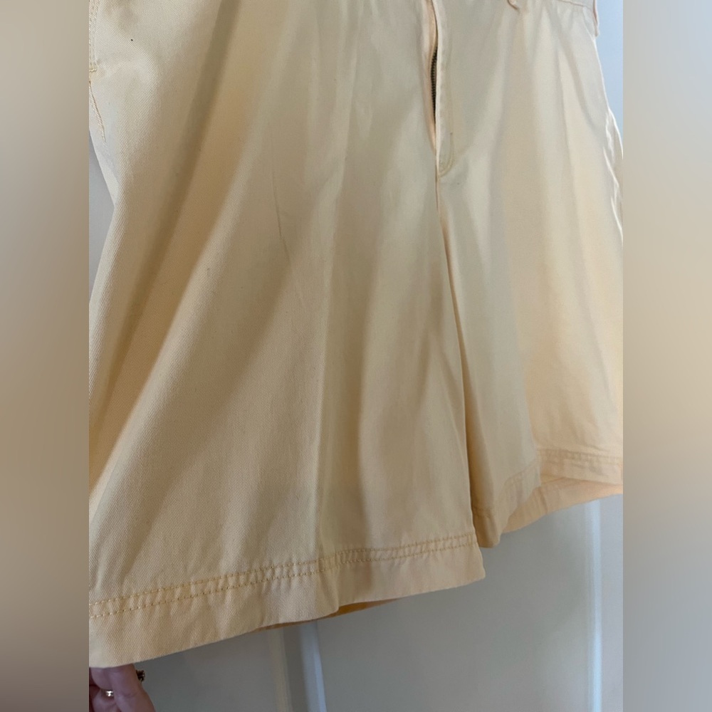 IZOD Saltwater Chinos Light Yellow Flat Front Dress Shorts Men’s Size 40W - Picture 7 of 15